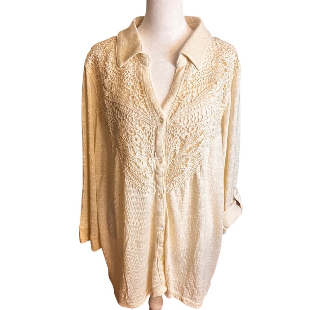 Stella + Ginger Cream Crochet Lace Bib Button Down Crinkle Blouse Plus 2X NWT